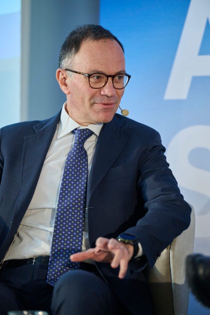 864dd0cb 8199 4195 be82 87895f31f36f